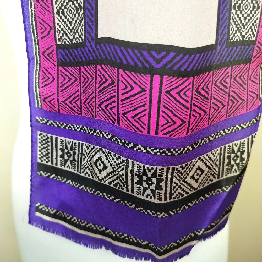 Oscar de la Renta Silk Scarf 51x10 Geometric Tribal Bohemian Purple Pink Grey